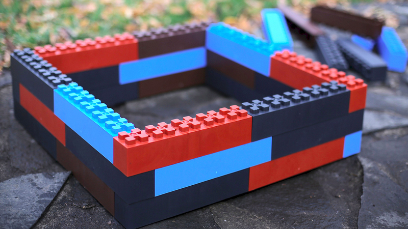 Illustration for article titled Build a Custom Garden Planter With These Lego-Like Blocks